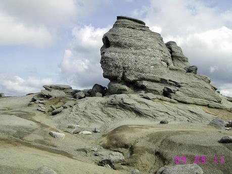 Il Mistero della Base Aliena di Bucegi in Romania