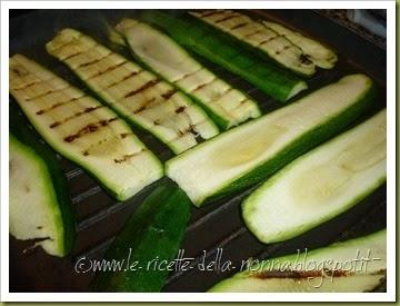 Cuscus con lenticchie, peperoni al forno e zucchine grigliate (7)