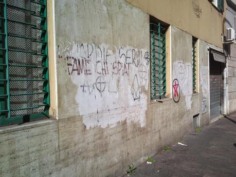 Appio Latino. Tantissime foto da un quartiere che versa in condizioni abominevoli