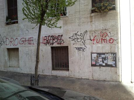 Appio Latino. Tantissime foto da un quartiere che versa in condizioni abominevoli