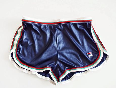 70's SPORTY SHORT