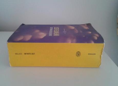 infinite jest david foster wallace 545x400 INFINITE JEST, RECENSIONE DEL CAPOLAVORO DI DAVID FOSTER WALLACE