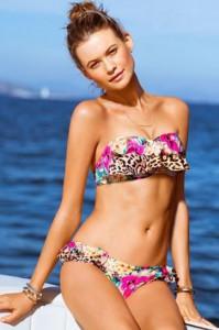 bikini-fiori-animalier-mamme-a-spillo