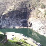 Trekking in Ticino: il Paradiso in Val Verzasca