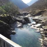 Trekking in Ticino: il Paradiso in Val Verzasca