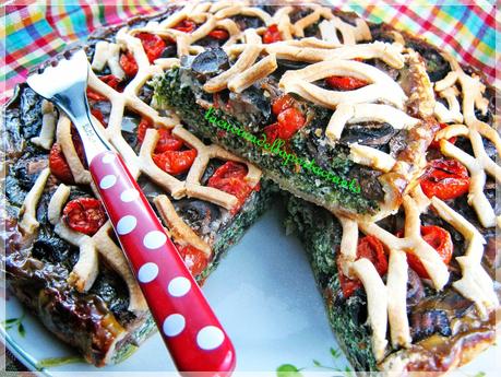 Crostata salata di agretti con ricotta e funghi cremini al profumo di basilico