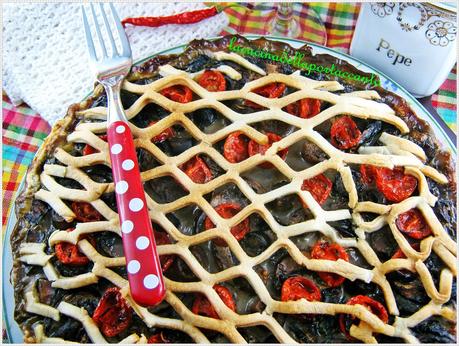 Crostata salata di agretti con ricotta e funghi cremini al profumo di basilico