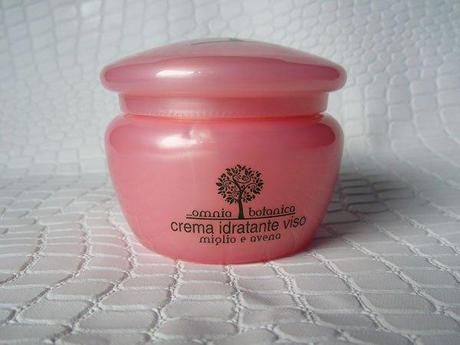 crema viso omnia botanica