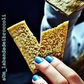 #food #glutenfree #glutenfrei #cracker #senza lievito http://labandadeibroccoli.com/2013/03/crackers-saraceno-riso-senza-lievito-e.html