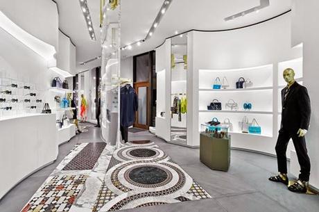 Versace: New Opening, a Istanbul