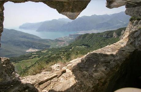 Val di Gresta ponti di Aprile