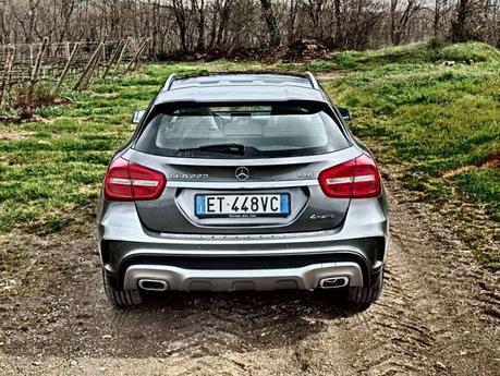 Mercedes GLA, la prova su strada -></div> Motori360.it