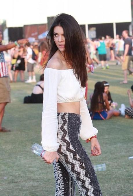 aa kendall-jenner-coachella-2014-weekend-two-for-love-of-lemons-top-and-novella-royale-pants-1