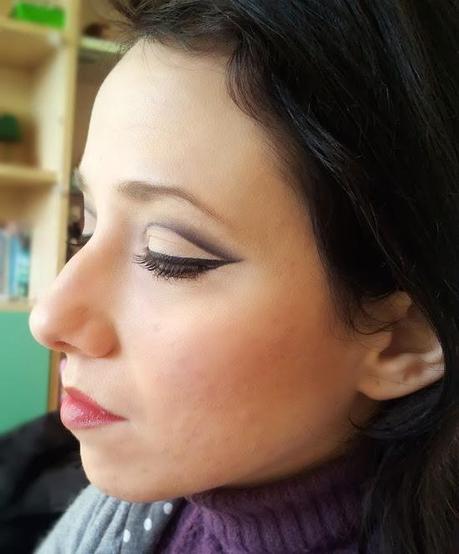 Trucco da sera per occhi piccoli