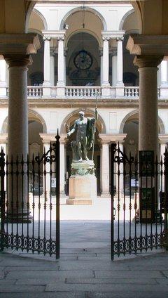 Ingresso palazzo di Brera