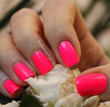 Neon Week #7 Essie Punchy Pink