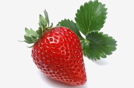 In the Street...Strawberry time...Elisa Nalin, Paris