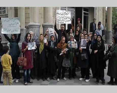 MASSACRO NEL CARCERE DI EVIN. A TEHERAN PROTESTA CONTRO IL PRESIDENTE ROHANI. IL RUMOROSO SILENZIO DELLA FARNESINA foto 2