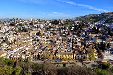 cosa vedere in andalusia con treno e autobus