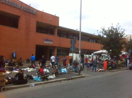 Festeggiamo la Santa Pasqua con un bel po' di foto dal mercato rionale “Insieme” di Viale della Primavera