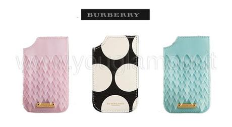 Burberry presenta la nuova collezione di custodie per iPhone