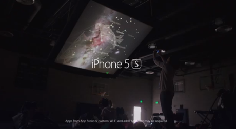 Screenshot 2014 04 23 17.08.40 600x329 Nuovo spot per iPhone 5S e punta tutto sulla creatività !!