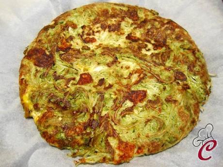 Frittata di spaghetti di riso basmati con pesto di rucola: che sia sole o che sia pioggia il piacere è garantito