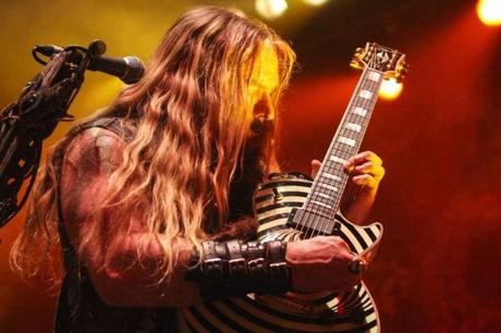 Catacombs of the Black Vatican: Ritorna la Chitarra di Zakk Wylde