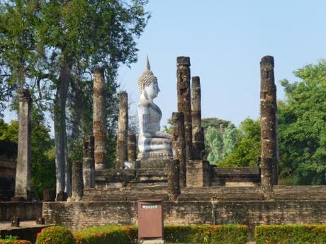 Uno scorcio del parco archeologico di Sukhothai