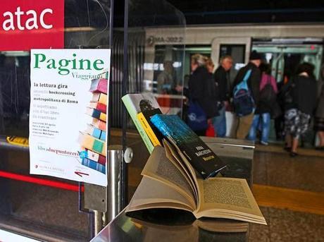 Pagine viaggianti - scambio di libri in metropolitana