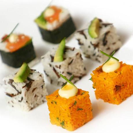 Sushi vegetariano a forma di cubo