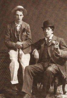 Alfred Douglas ed Oscar Wilde wikipedia Oscar Wilde e il suo essere onesto