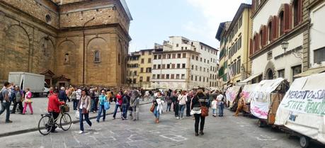 Firenze, San Lorenzo fuori e dentro il Mercato