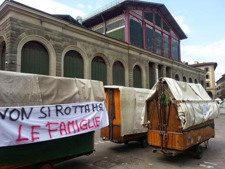 Firenze, San Lorenzo fuori e dentro il Mercato