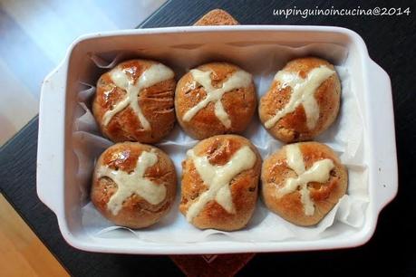 #ReCake 7: Chestnut and Apricot Hot Cross Buns