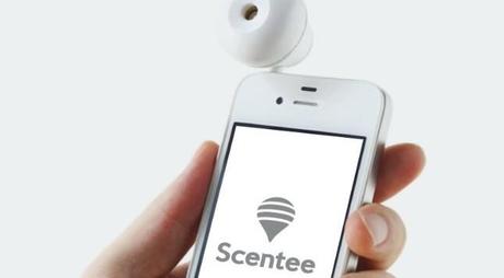 Come si sceglie un piatto dal menù? Odorando l’aroma via app!