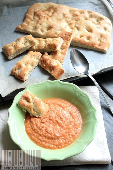 zuppa pesce contemporaneo food Bisque di pesce con focaccia tiepida