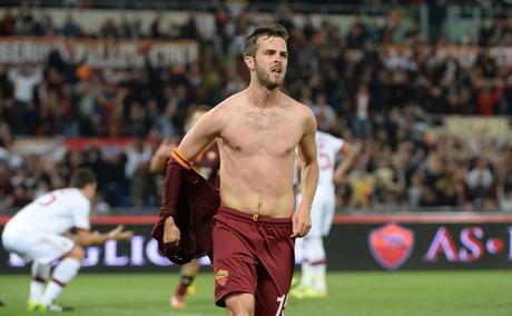 Serie A, il racconto della 35^Giornata {}