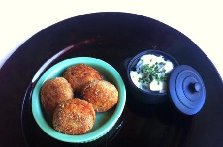 Polpettine di amaretti e noci