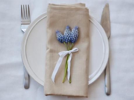 easter decoration table