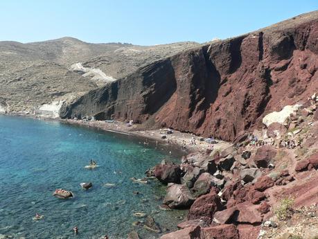 Santorini: mare blu e tramonti che fanno sognare