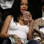 Rihanna con la sua migliore amica alla partita dei Brooklyn Nets