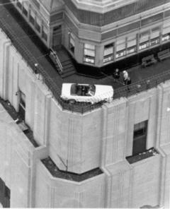 La Ford e l’Empire State Building