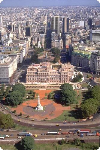 casa rosada vista aerea