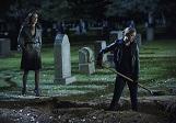 “Revenge 3”: prime foto del FINALE con Emily e Victoria in un cimitero