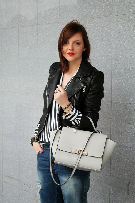 Outfit: Camicia a righe bianche e nere e la mia nuova borsa Chantal Mod