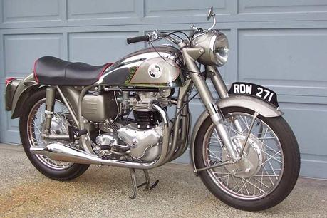 Norton 500 Dominator