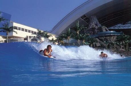 Piscine stratosferiche (l’ingegno umano e’ impagabile)