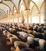 Moschee: ma siamo sicuri che è solo questione di ordine pubblico?