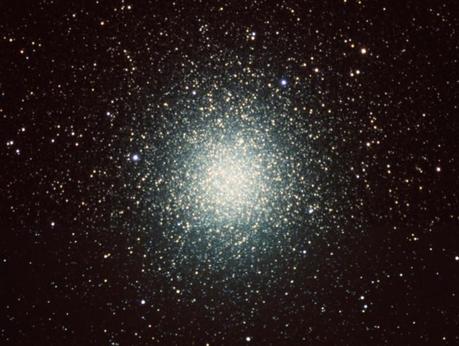 ngc5139 Galassia o ammasso?